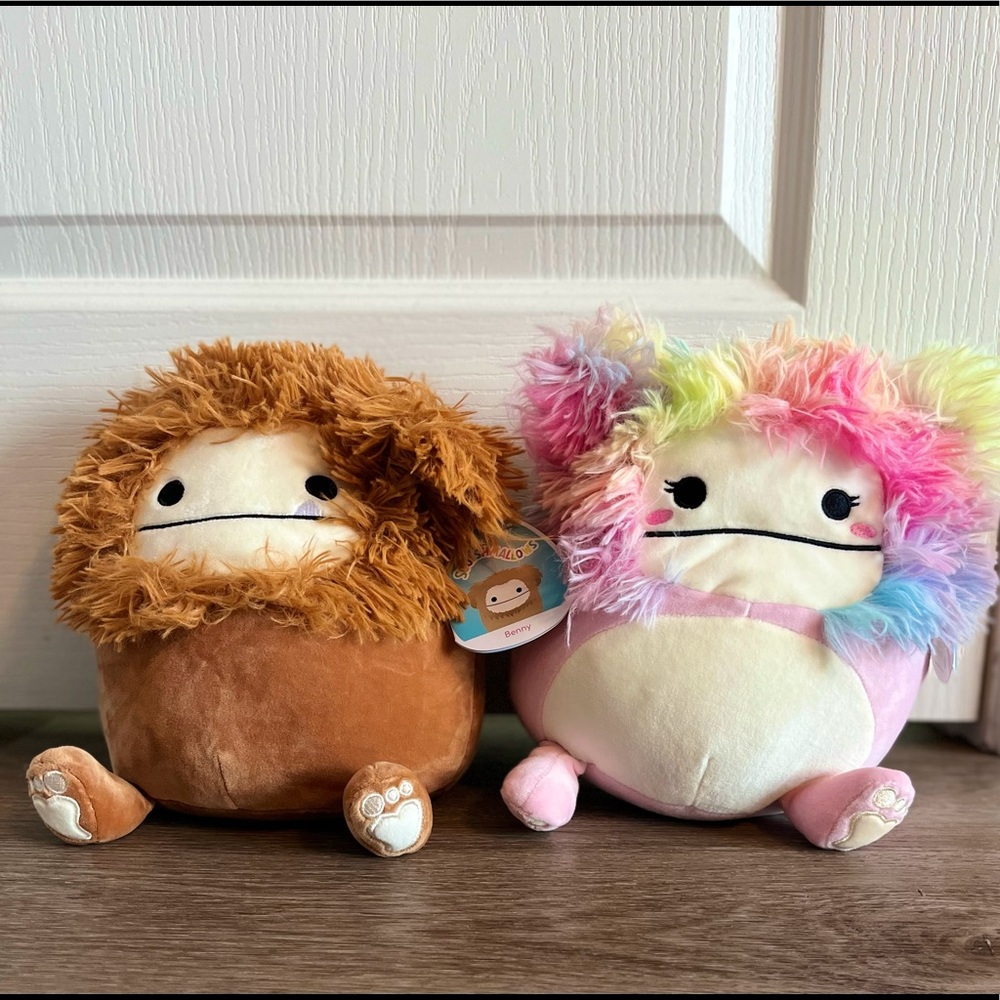 SQUISHMALLOWS Pair!!